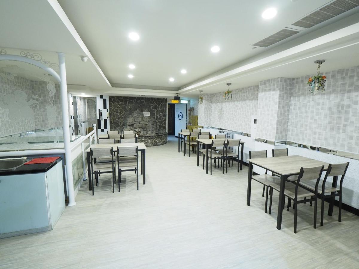 合悅都會商旅 Heyue Hotel Хсинчу Сити Екстериор снимка