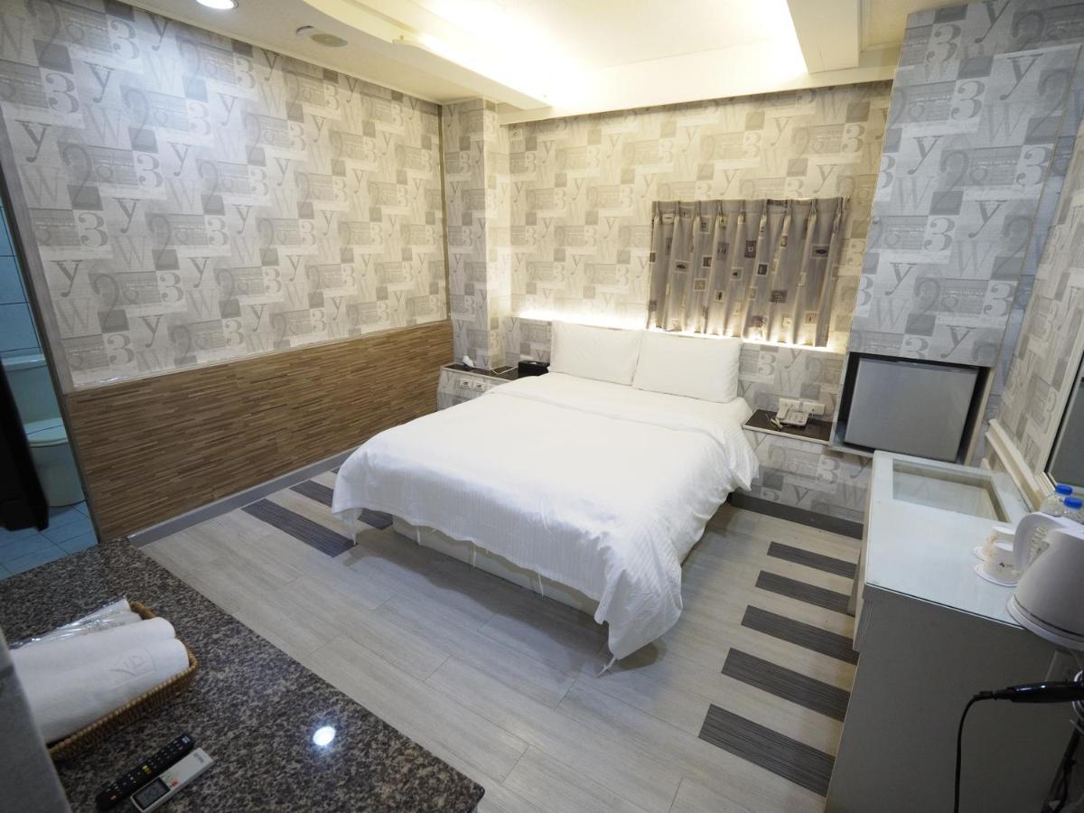 合悅都會商旅 Heyue Hotel Хсинчу Сити Екстериор снимка
