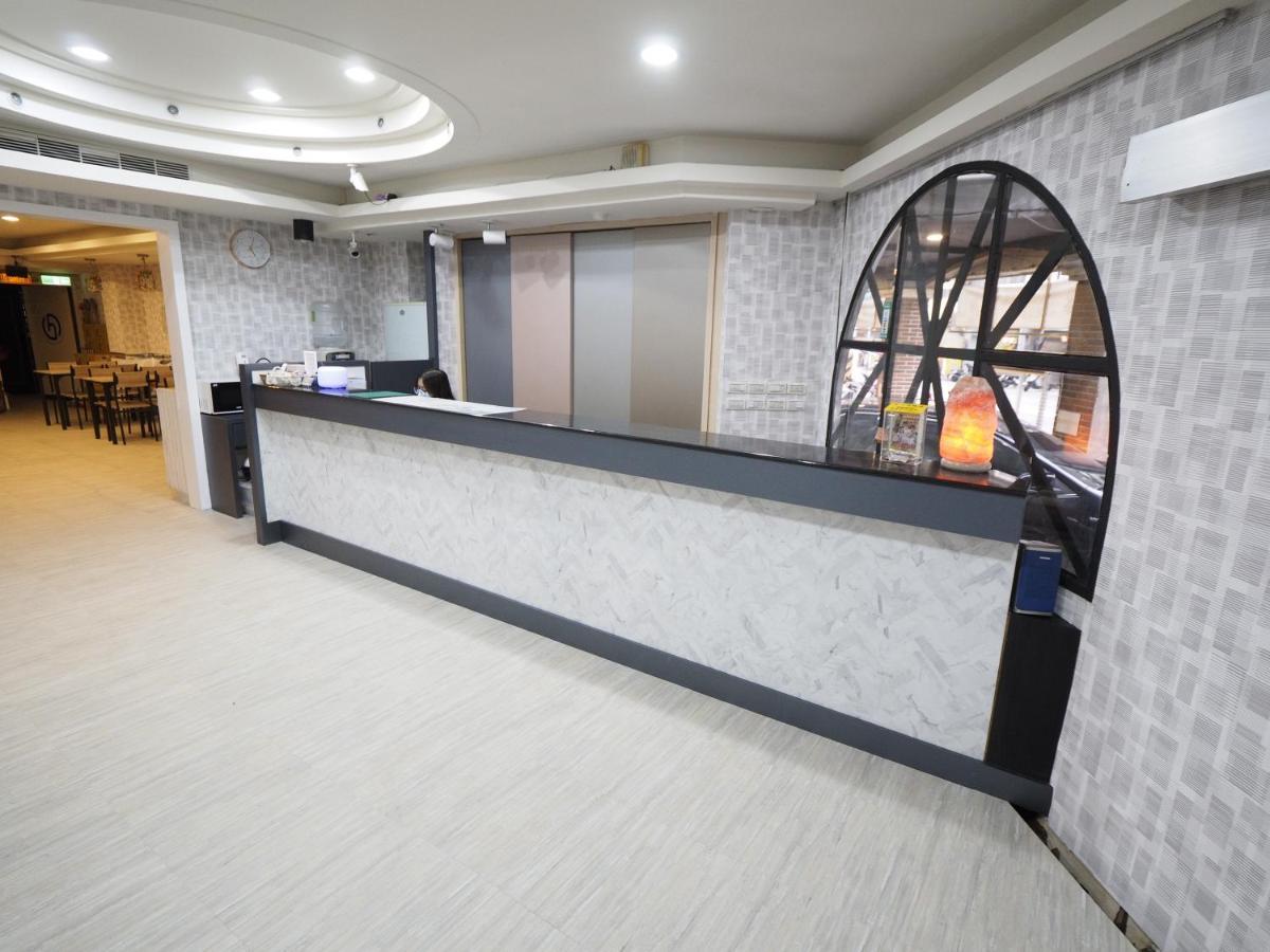 合悅都會商旅 Heyue Hotel Хсинчу Сити Екстериор снимка