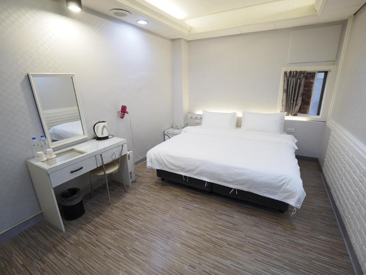 合悅都會商旅 Heyue Hotel Хсинчу Сити Екстериор снимка